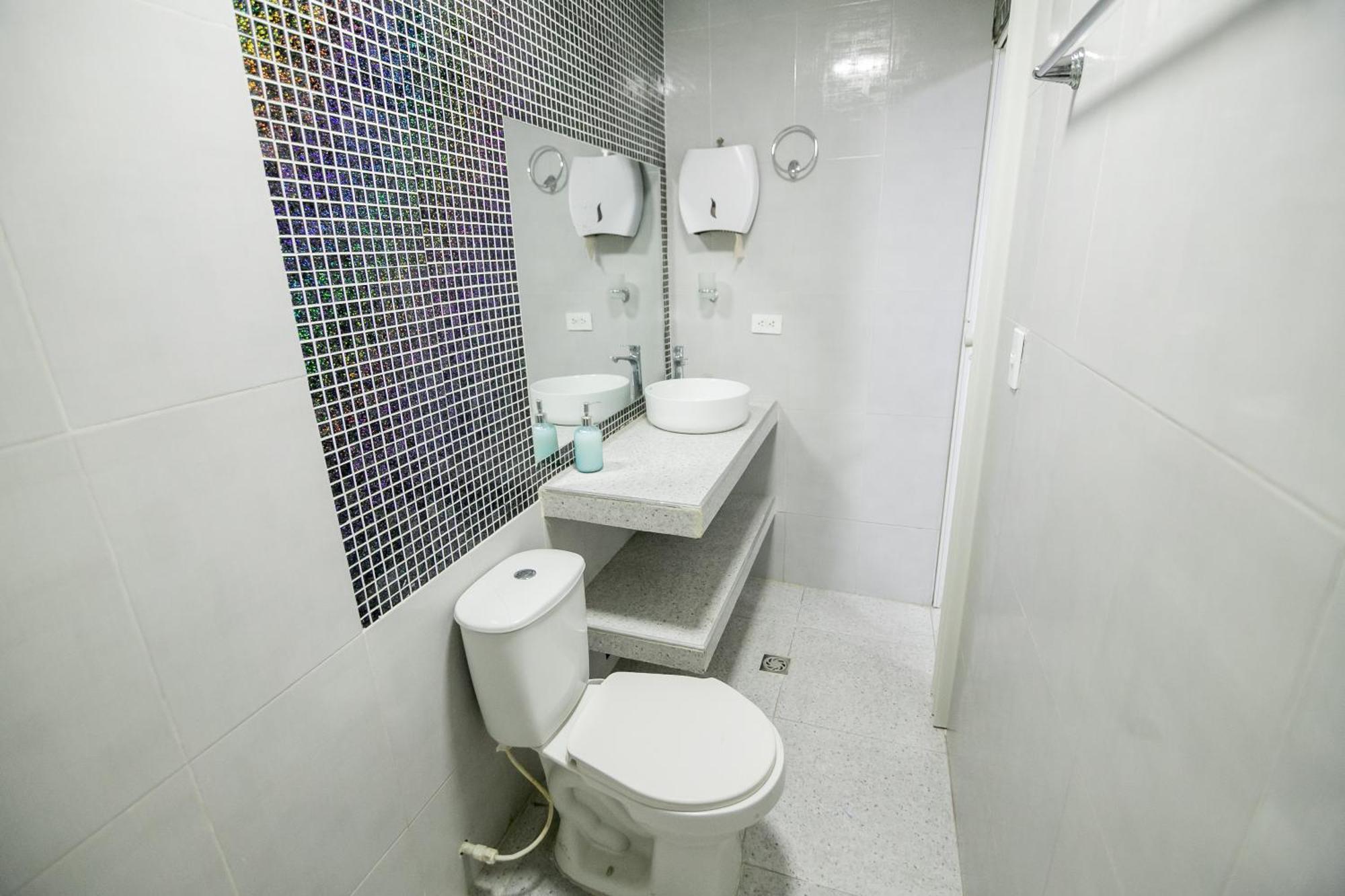 Hospedaje Rosa Blanca Картахена Экстерьер фото
